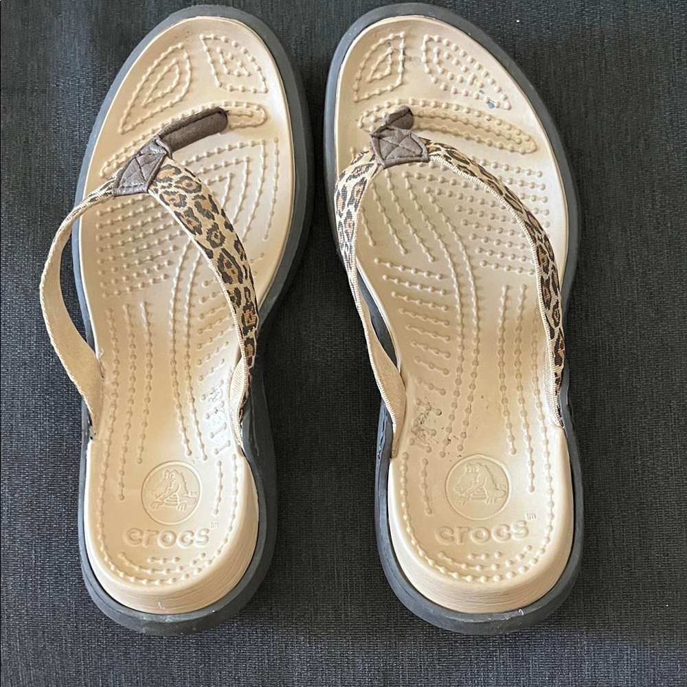 CROCS Women's Leopard Print Sandals